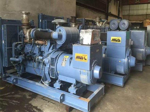 滨海发电机组带负载降电压是什么原因照成的？