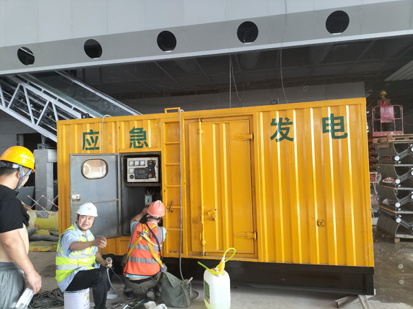 滨海怎样判断空气滤清器是否需要更换？